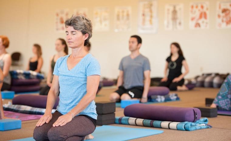 Meditation Seated Cc Class Props