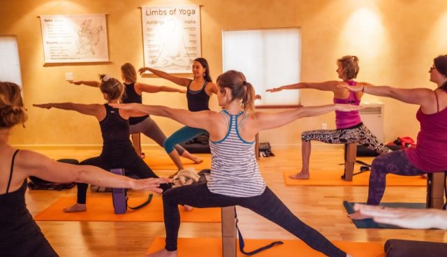Vīrabhadrasana II (Warrior 2)